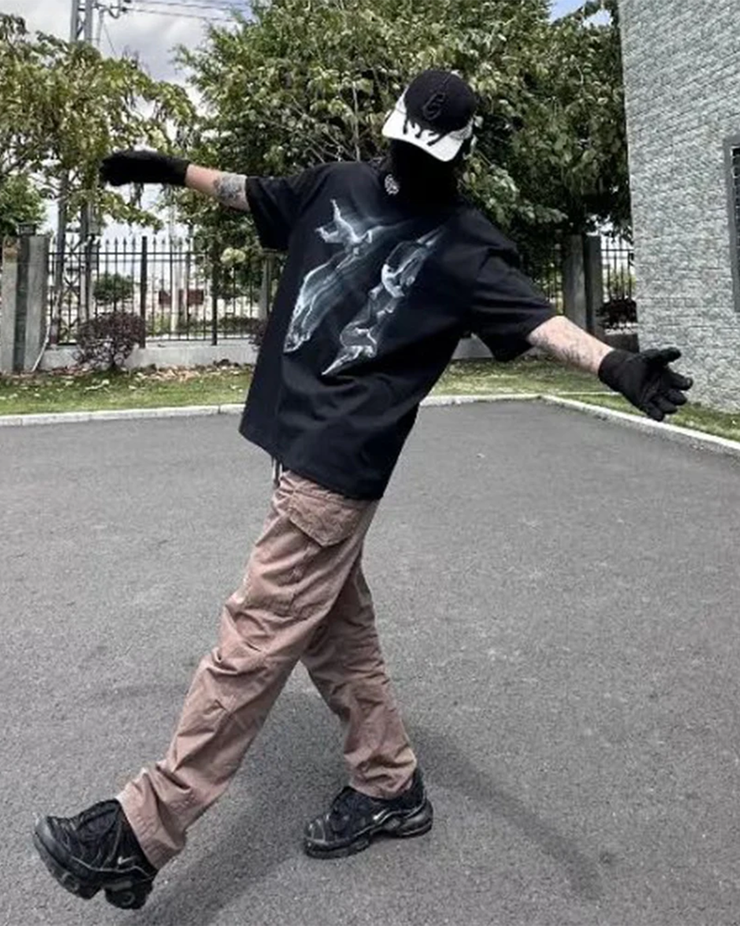 Gravity Ghost Oversized T-shirt